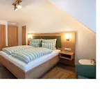 アパート Gaestehaus Zur Quelle Wächtersbach