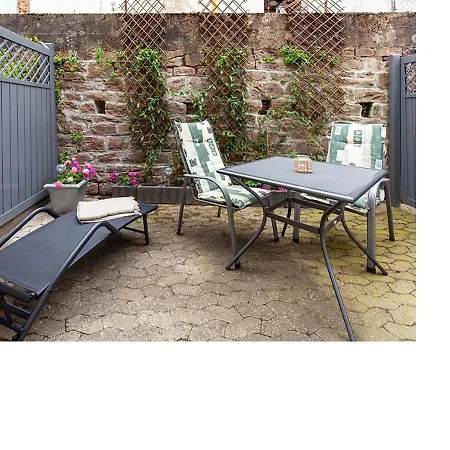 Gaestehaus Zur Quelle Apartamento Wächtersbach