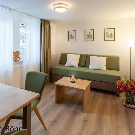 Gaestehaus Zur Quelle Apartamento *